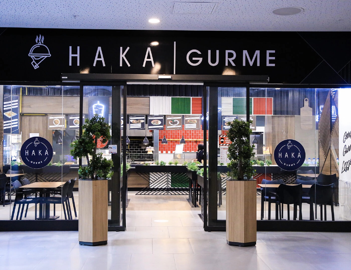 HAKA Gurme gıda ve yaşam alanı dış cephe görünümü